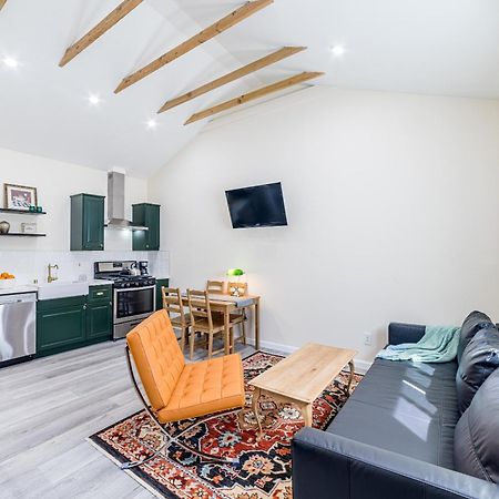 Private Stylish Studio, Near Csun, Fast Wi-Fi Лос-Анджелес Екстер'єр фото